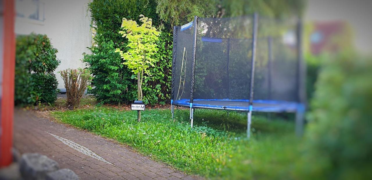 Lichtdurchflutetes Zimmer - Kaeppele Waldbuttelbrunn Exterior photo